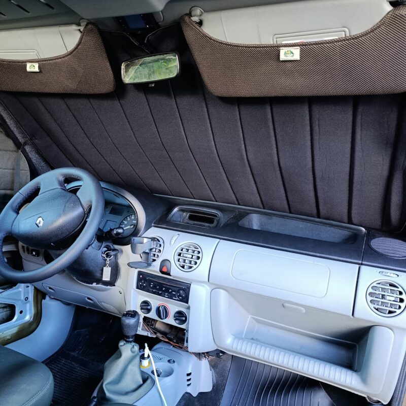 Osłona termoizolacyjna na przednią szybę Renault Kangoo